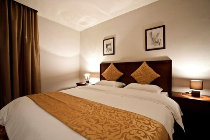 Room 12 of 45