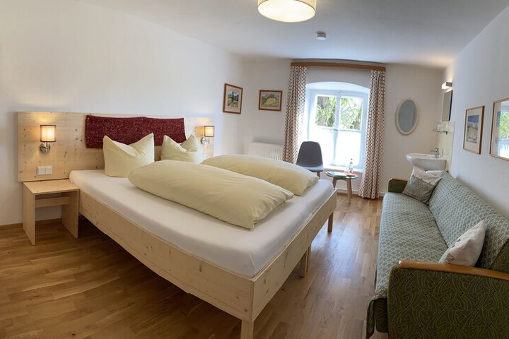 Room 8 of 58