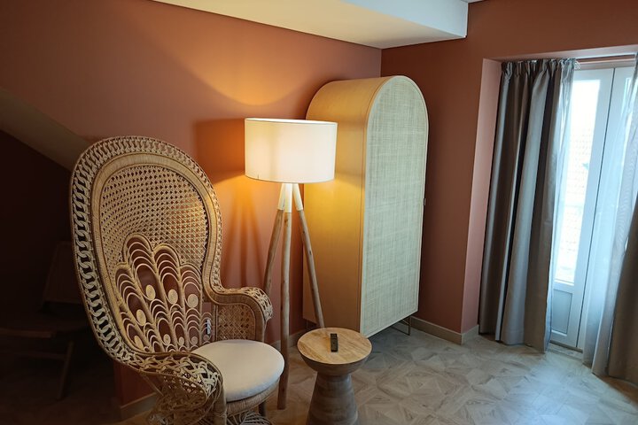 Room 8 of 22