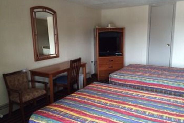 Room 6 of 6