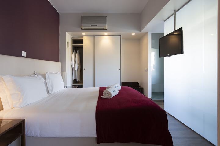 Room 37 of 105