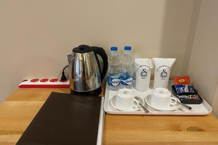 Breakfast/Coffee Service 14 of 25