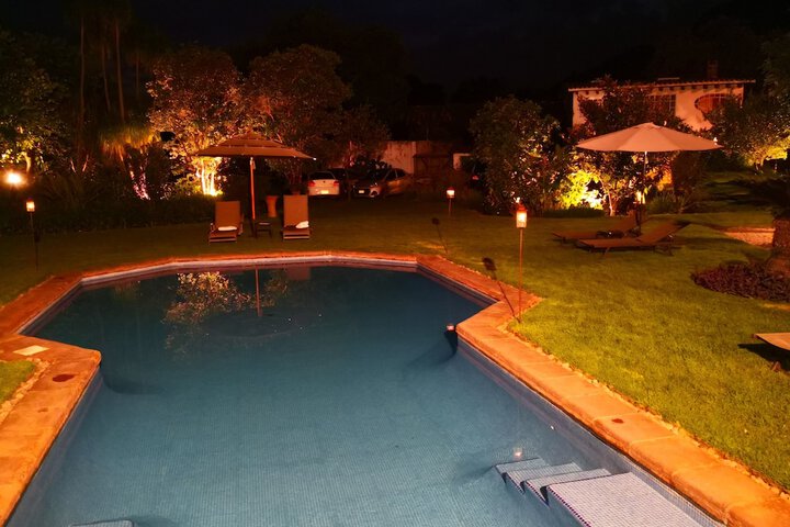 Pool 93 of 120