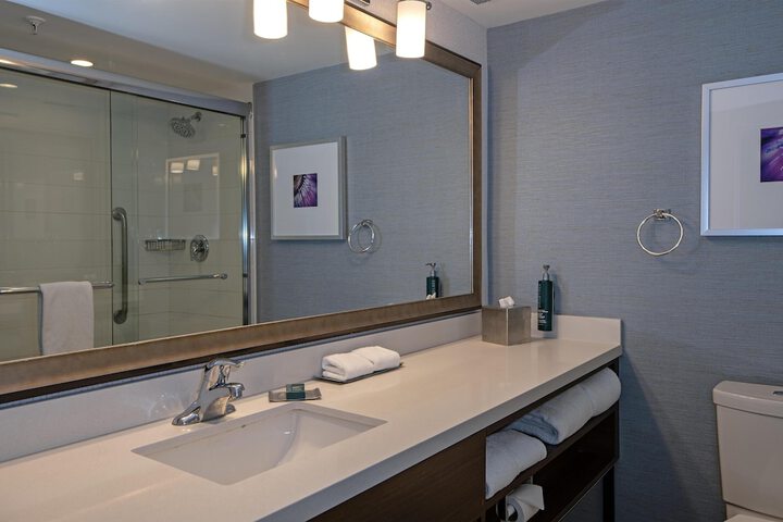 Room 53 of 103