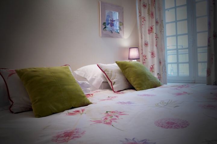 Room 12 of 39