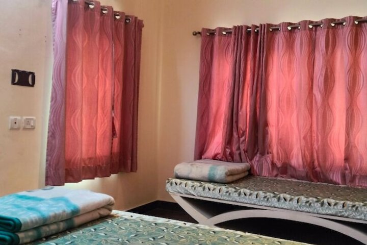 Room 20 of 66