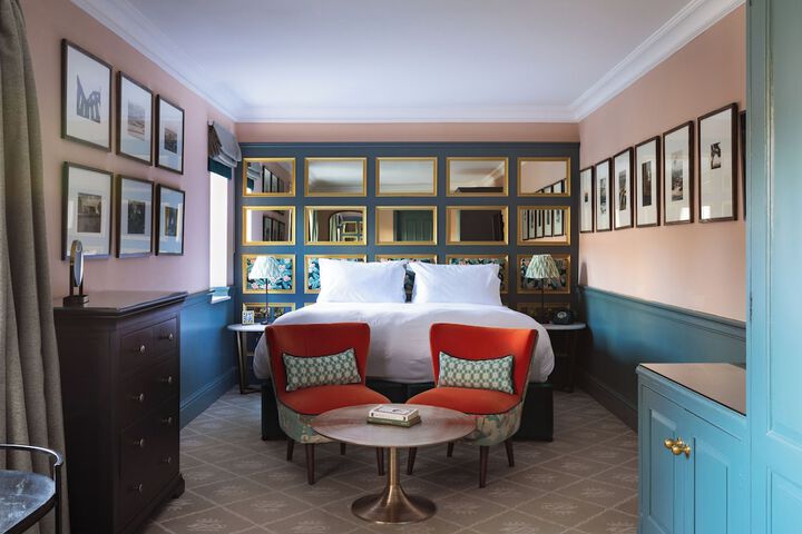 Room 54 of 159