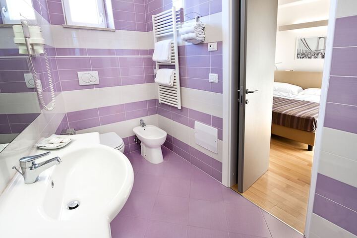 Bath Photo