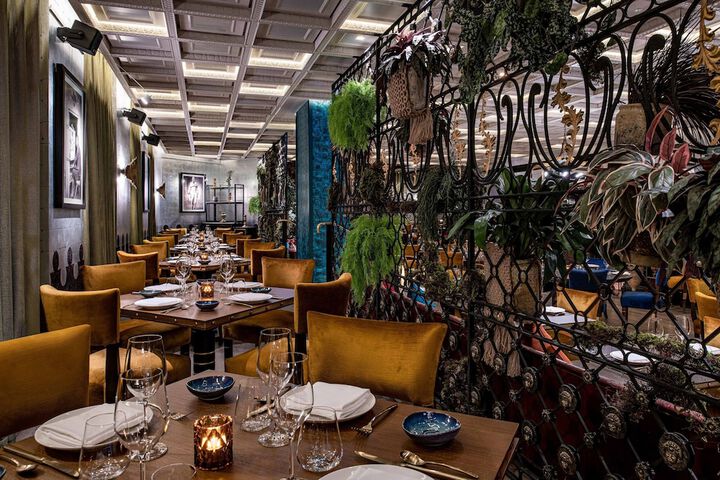 Dining 202 of 251