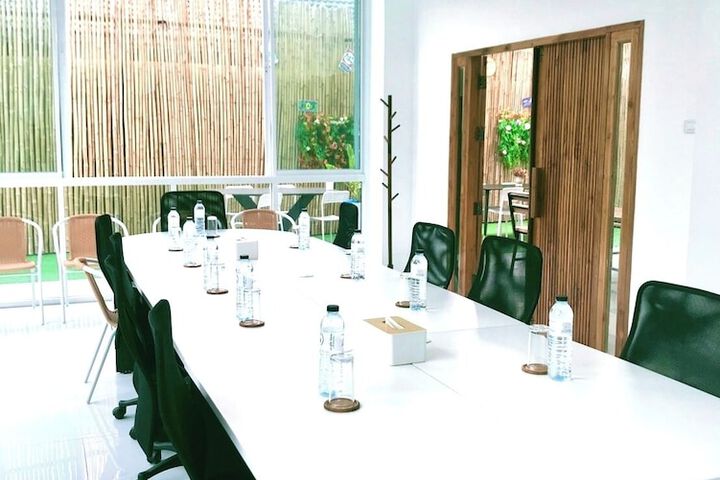 Meeting 49 of 77