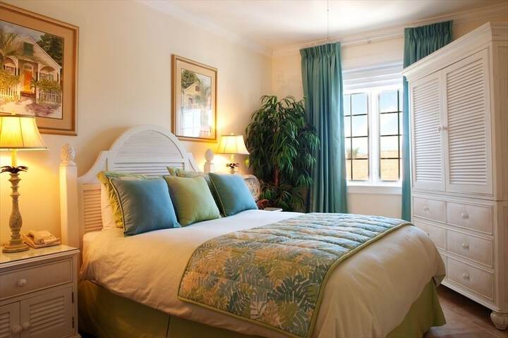 Room 6 of 214
