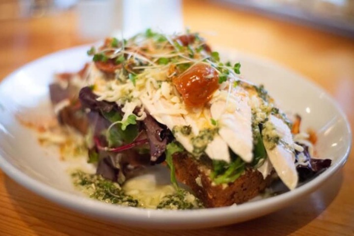 Dining Photos