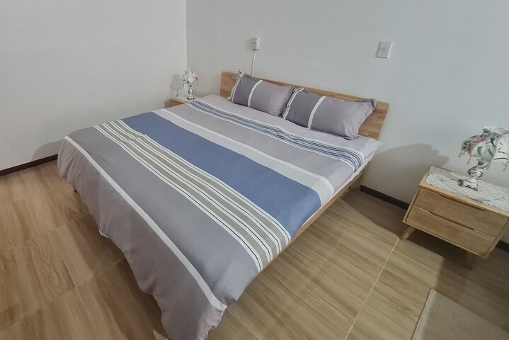 Room 3 of 4