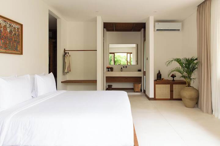 Room 22 of 56