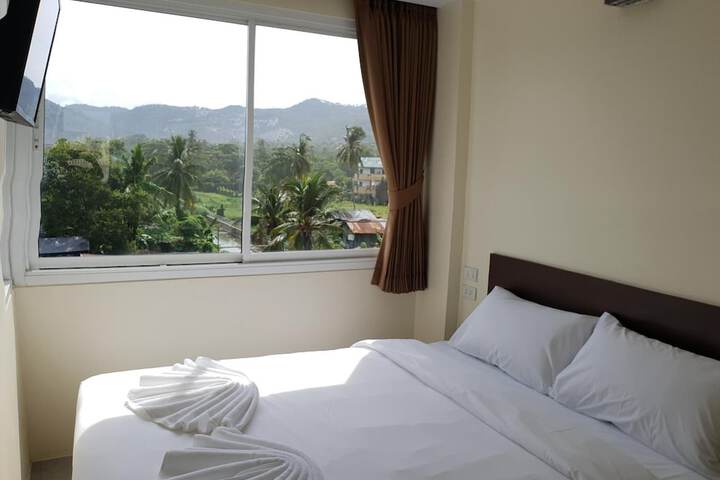 Room 20 of 36