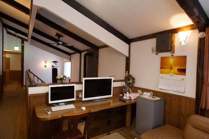 Photo 6