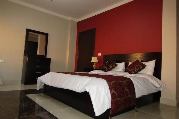 Room 5 of 29