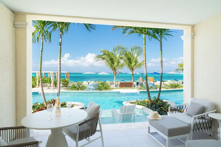 Beachfront at Windsong on the Reef