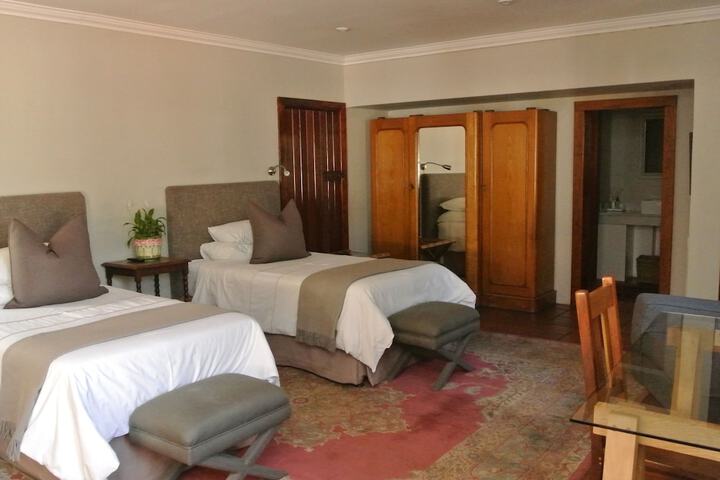 Room 9 of 64