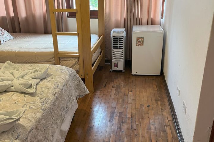 Room 38 of 178