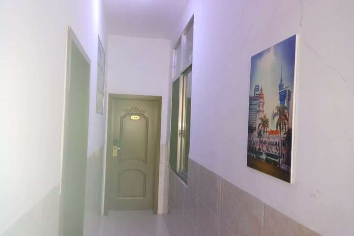 Hotel Interior 12 of 33