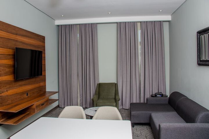 Room 59 of 193