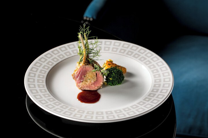 Dining 149 of 233