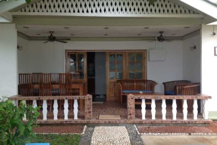 Room 2 of 111