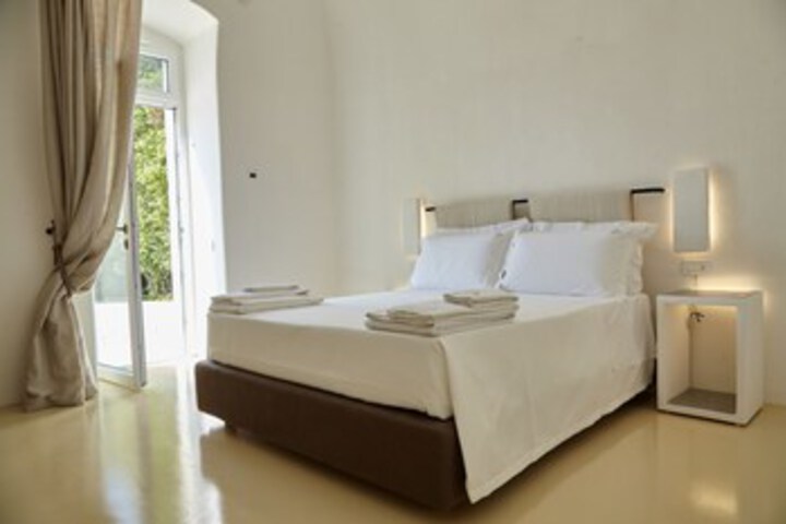 Room 20 of 25