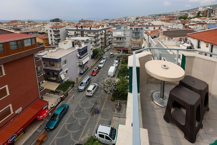 Terrace/Patio 99 of 102