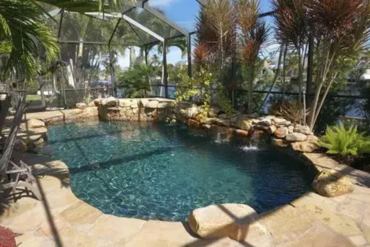 Pool 6 of 11