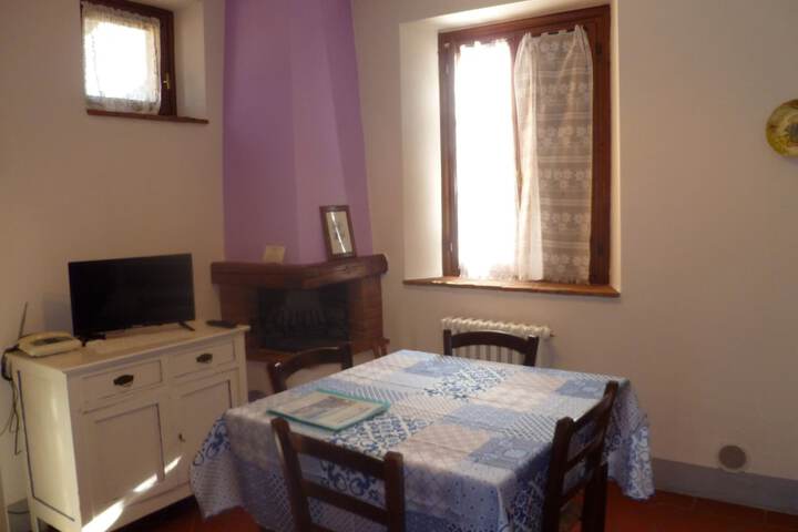 Room 50 of 145