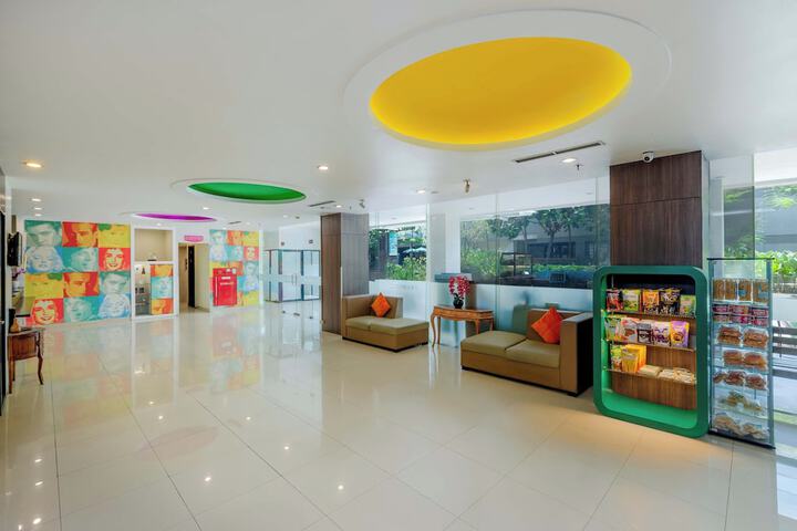 Guest Lobby