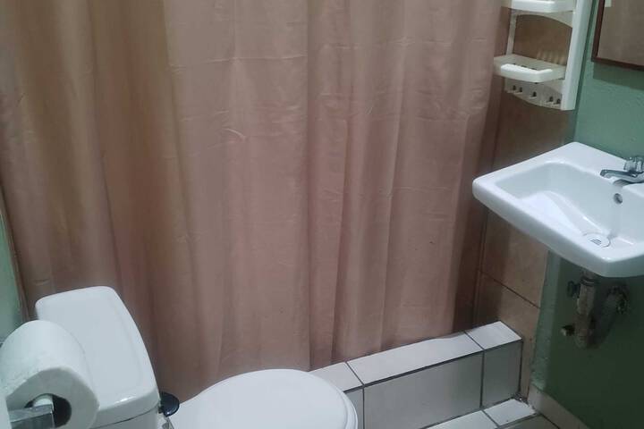 Room 16 of 23
