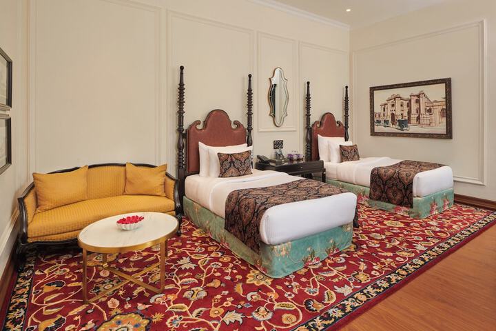 Room 22 of 62