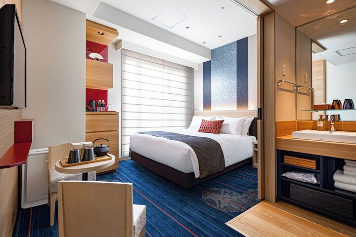 Room 21 of 61