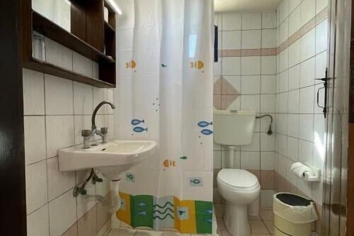 Bath Interior