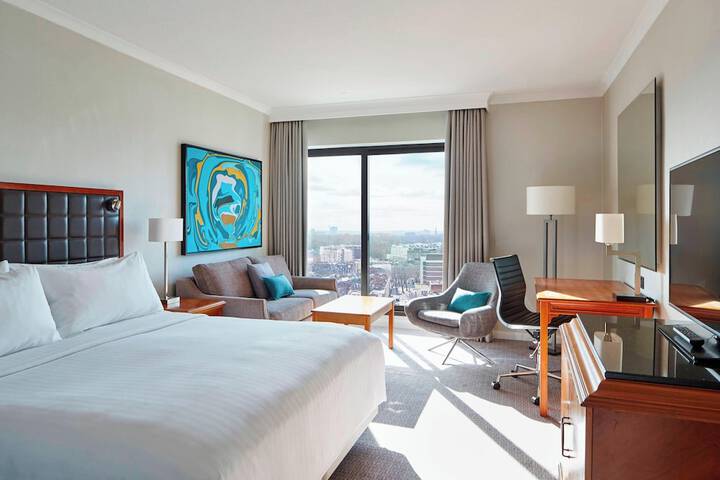 Room 25 of 55