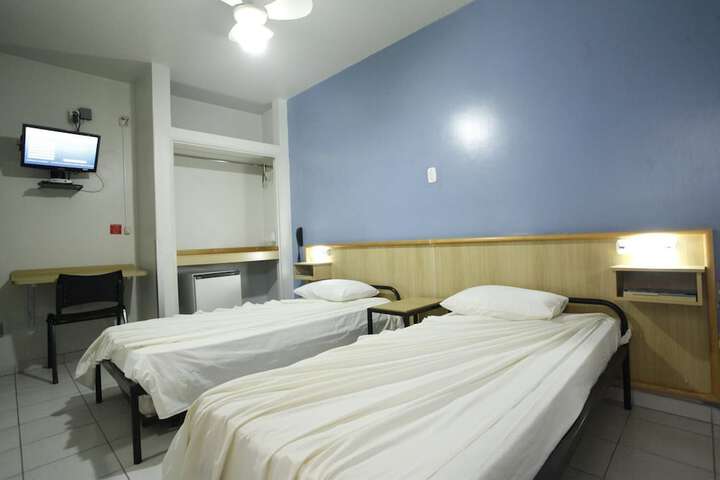 Room 6 of 21