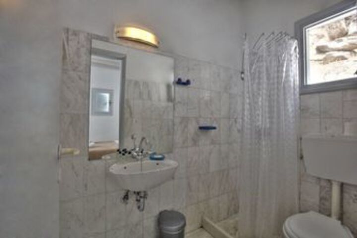 Room 16 of 78