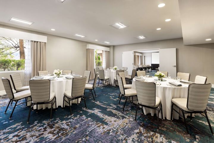 Meeting facility