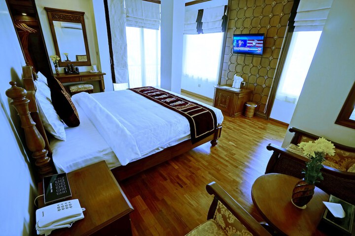 Room 62 of 153