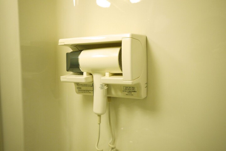 Room 8 of 24