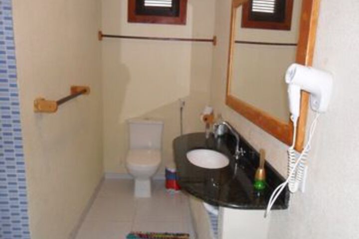 Room 72 of 177