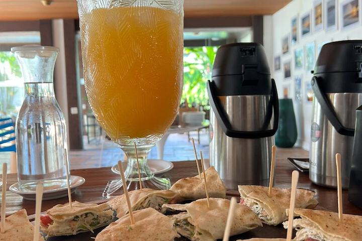 Breakfast/Coffee Service 117 of 156