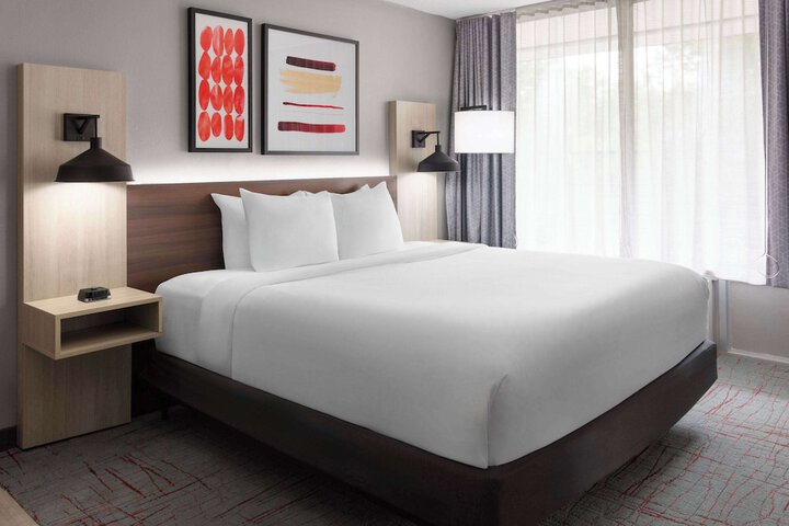 Hawthorn Extended Stay by Wyndham Columbia /  Ft. Jackson in Columbia, SC