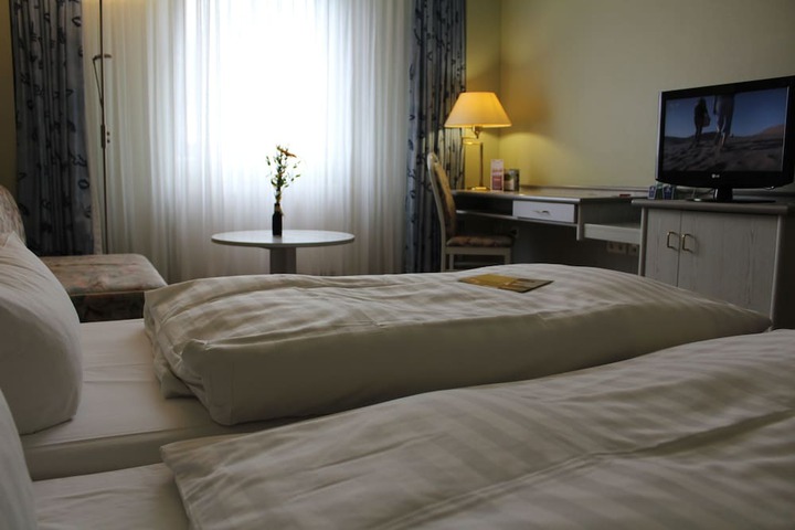 Room 20 of 79