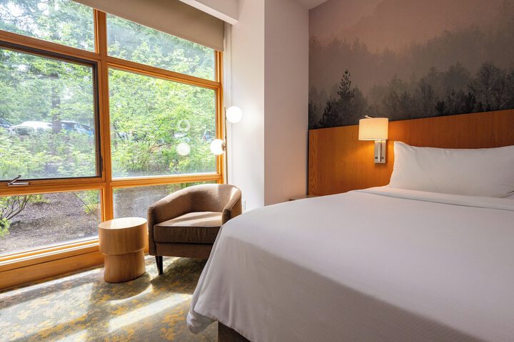 Room 21 of 49
