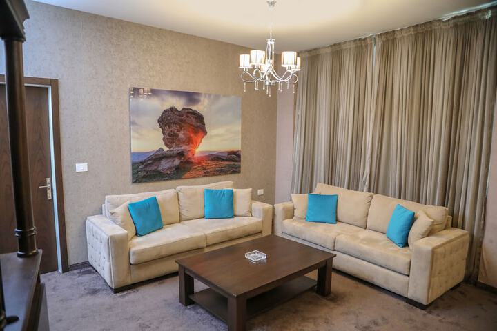Room 15 of 20