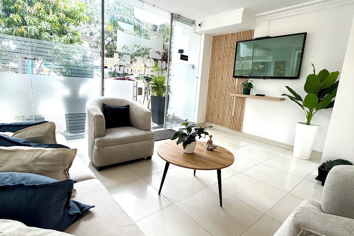 Room 25 of 61